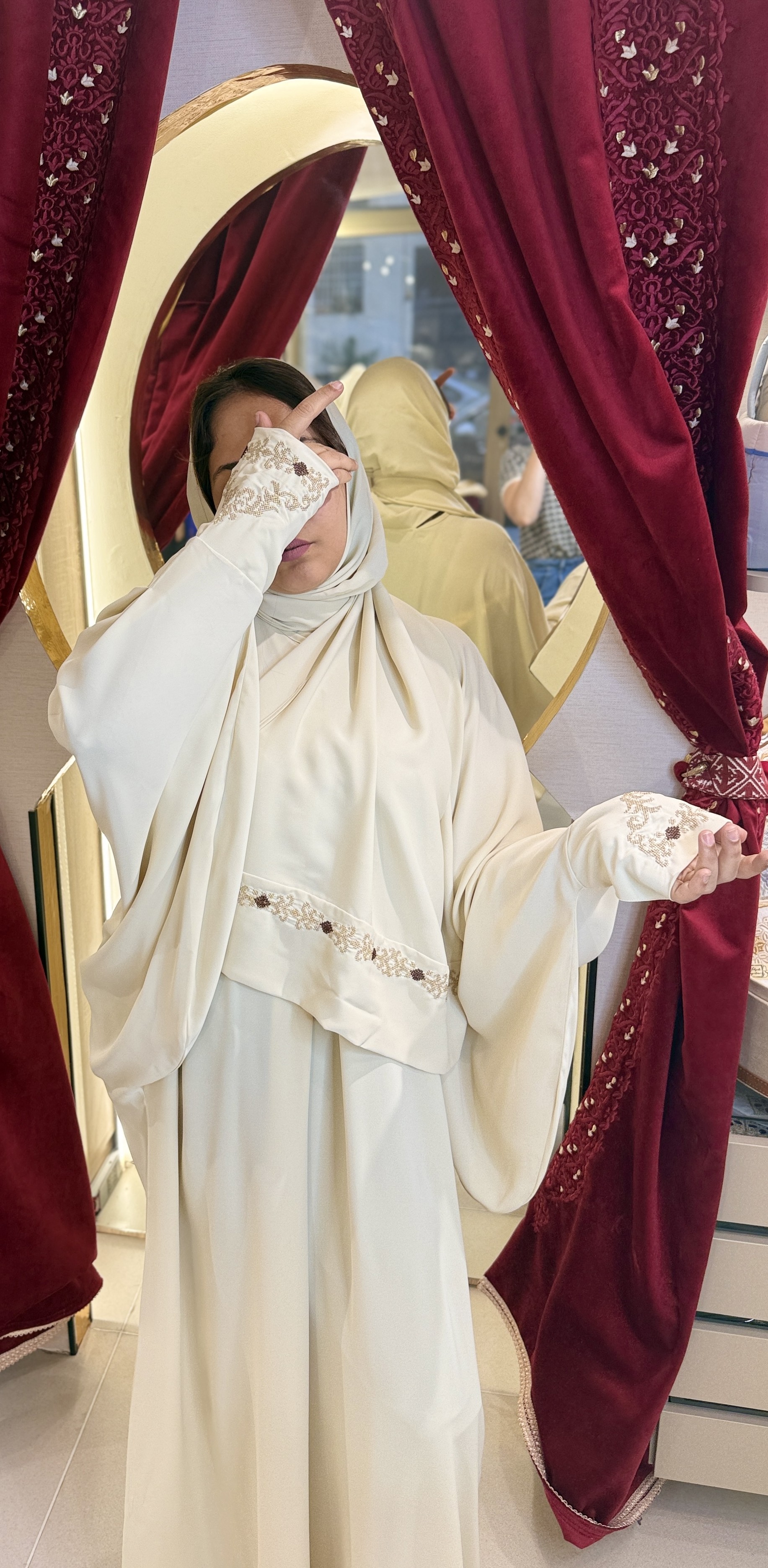 Salwa-Abaya