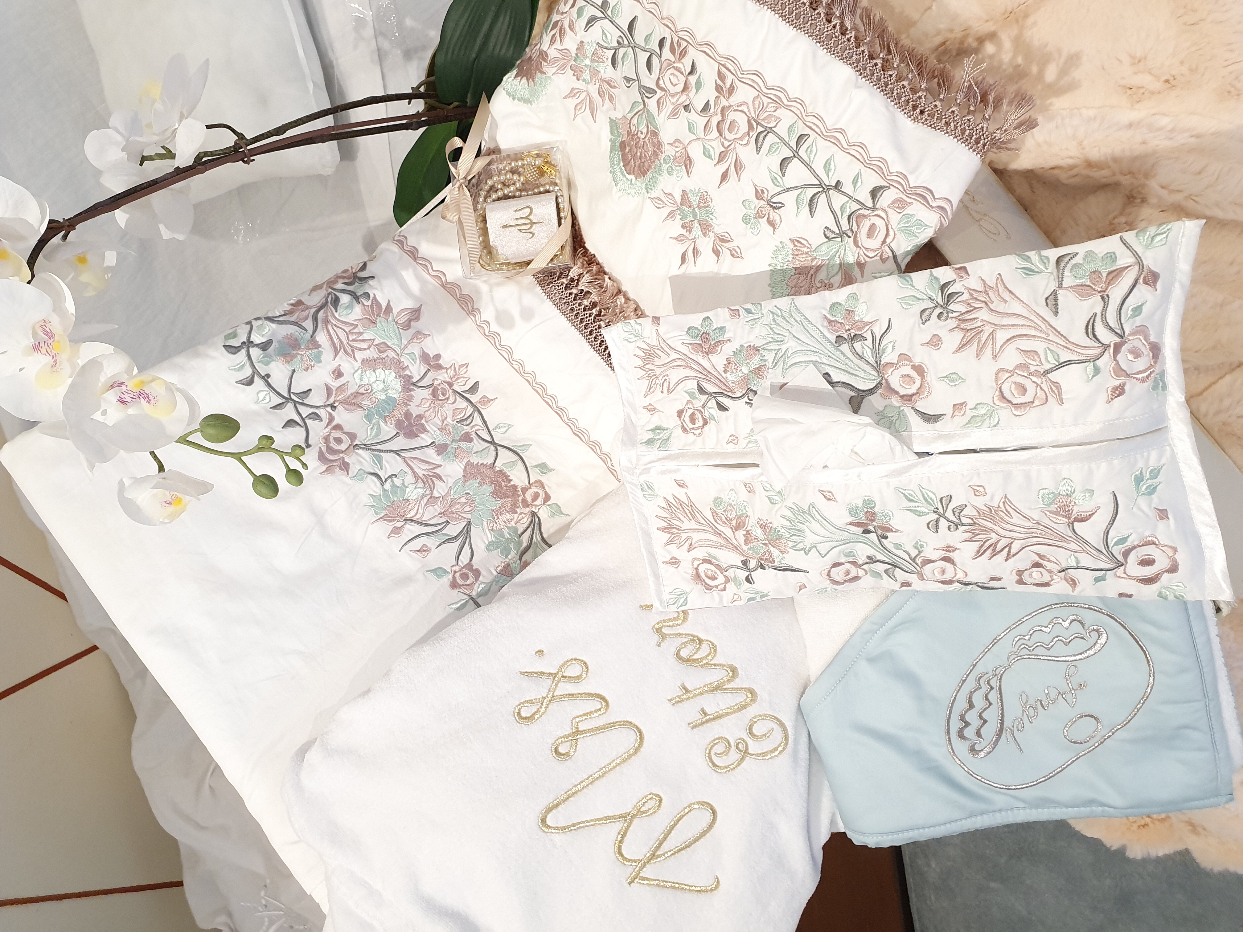 Rbati Floral Maternity